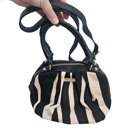 Kate Spade Zebra Print Canvas Crossbody Double Handle Purse Glam Statement - Picture 1 of 9